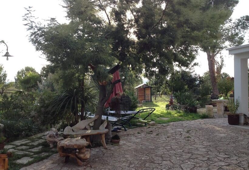 פנסיון Villa Due Trulli