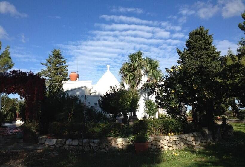 פנסיון Villa Due Trulli