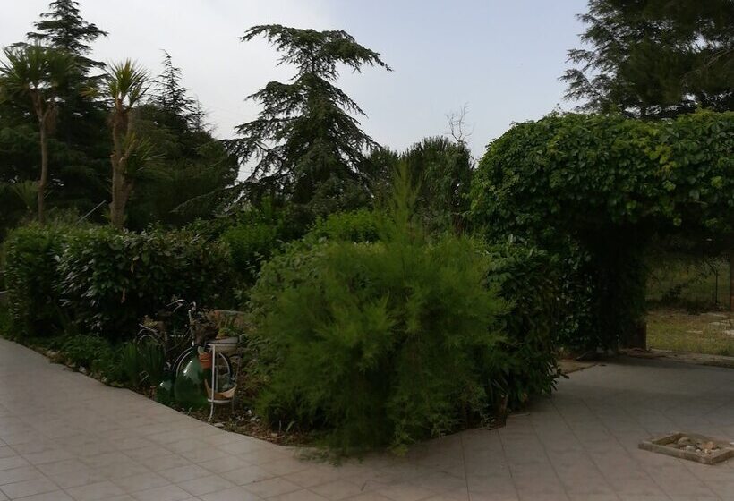 פנסיון Villa Due Trulli