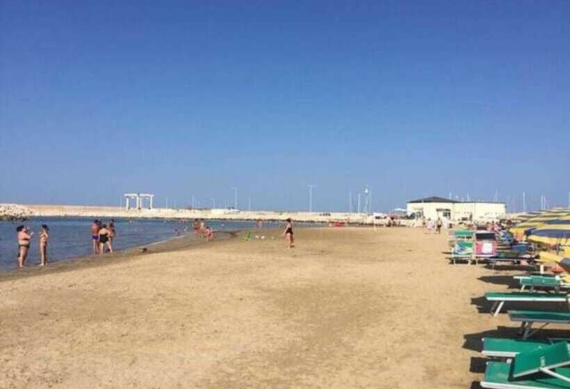 レジデンス Villaggio Turistico Le Meridiane