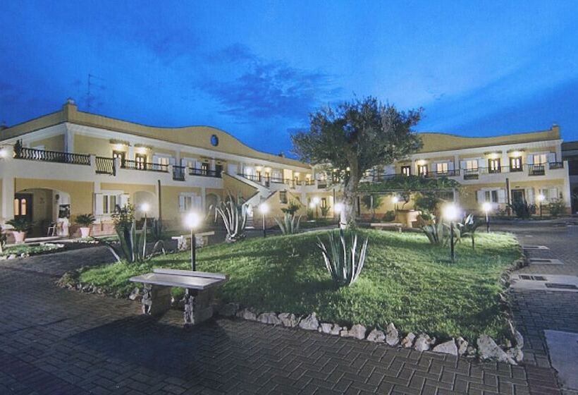 レジデンス Villaggio Turistico Le Meridiane