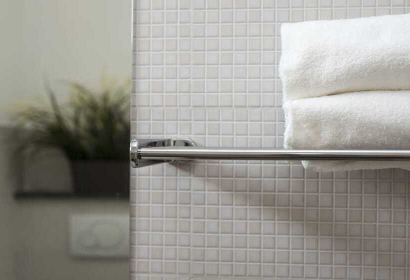 אתר נופש Rebi Village