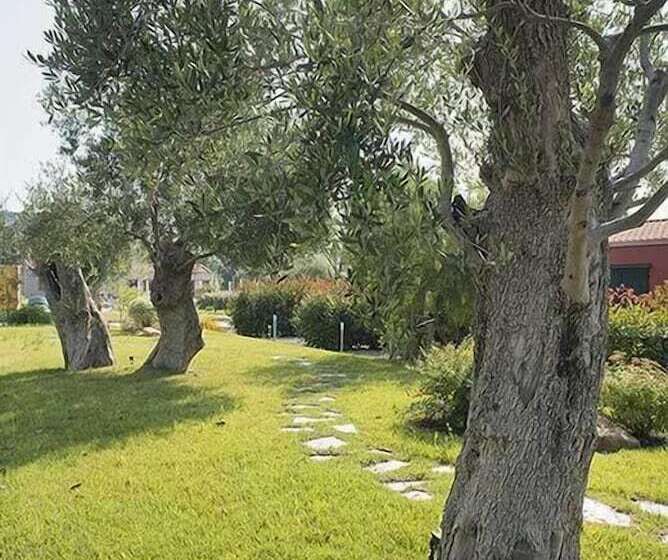 אתר נופש Rebi Village