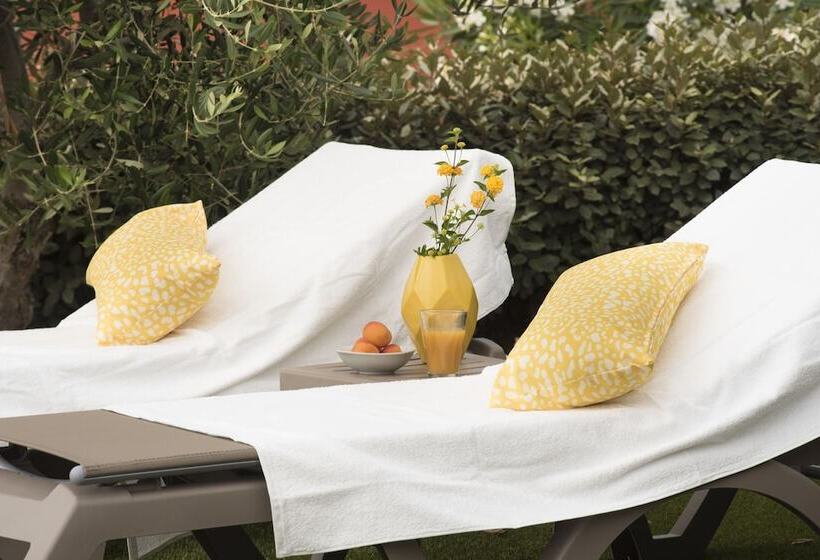 אתר נופש Rebi Village