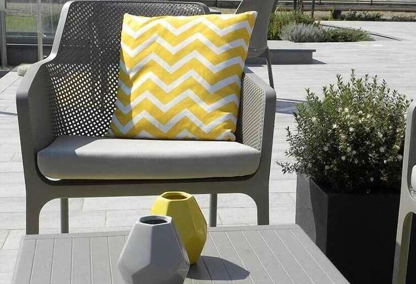 אתר נופש Rebi Village