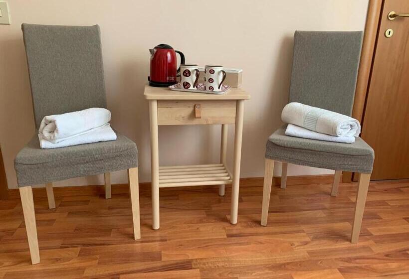 צימר Villa Ai Colli