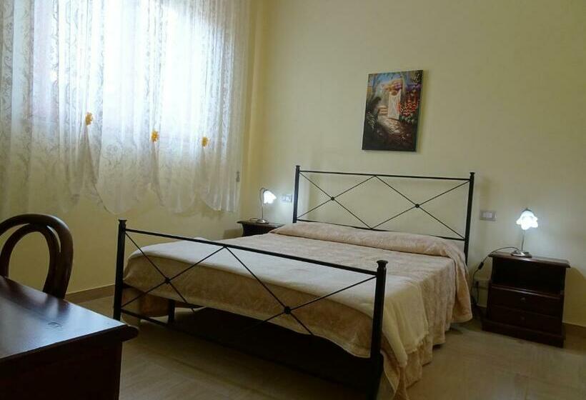Bed and Breakfast Il Giadino Di Enea