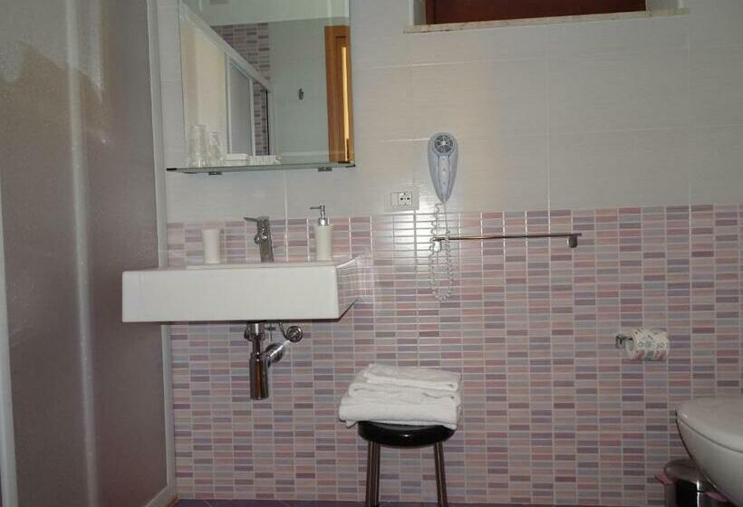 Bed and Breakfast Il Giadino Di Enea