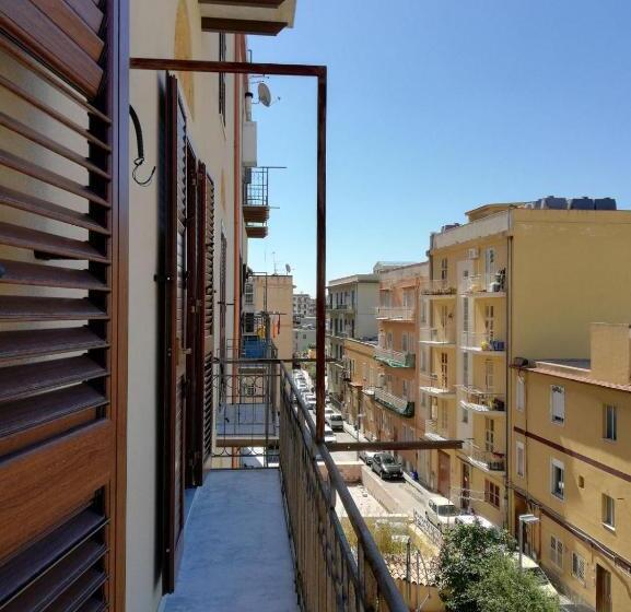 مبيت وإفطار Backpackers