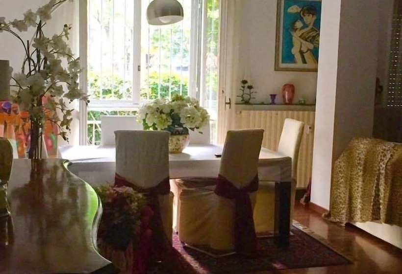 住宿加早餐  Casa Martesana