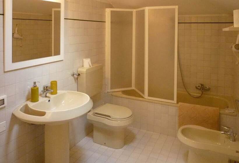 مبيت وإفطار Dimora Di Bosco Room & Breakfast