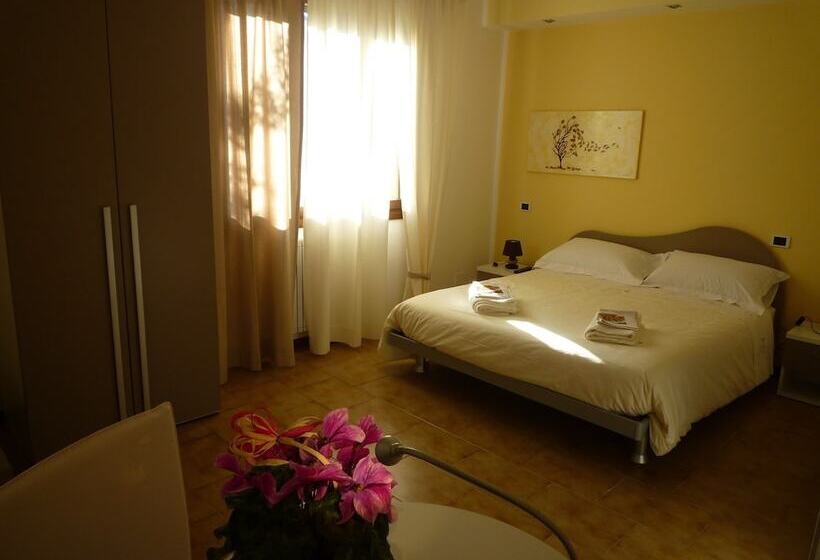 مبيت وإفطار Dimora Di Bosco Room & Breakfast