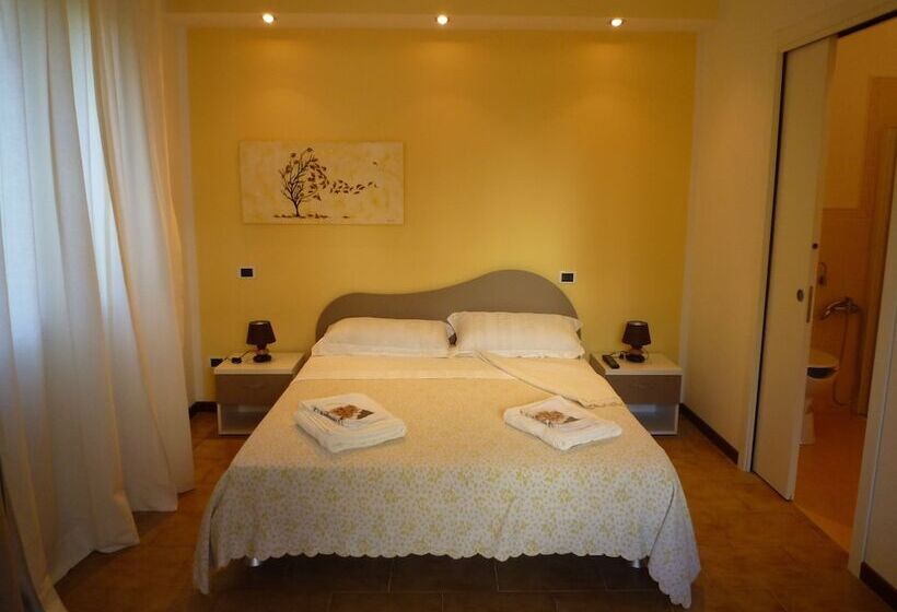 مبيت وإفطار Dimora Di Bosco Room & Breakfast