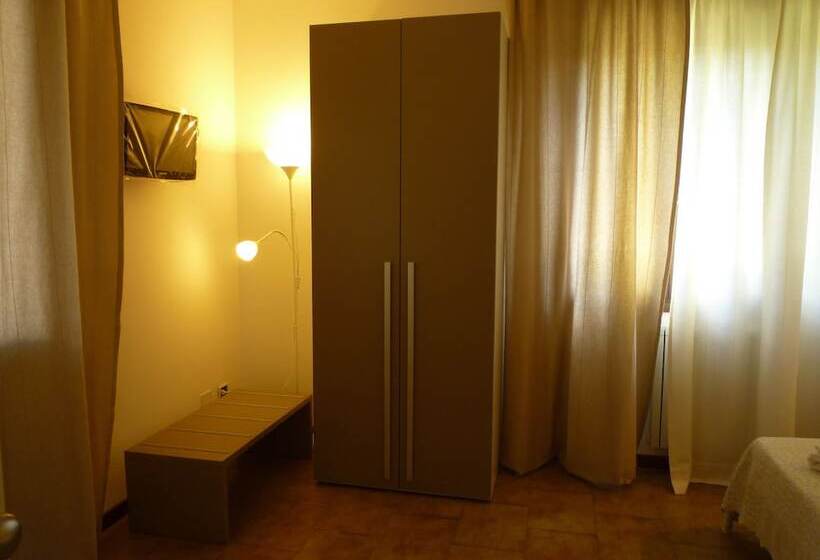 مبيت وإفطار Dimora Di Bosco Room & Breakfast