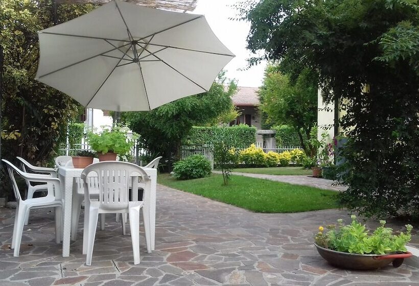 مبيت وإفطار Dimora Di Bosco Room & Breakfast