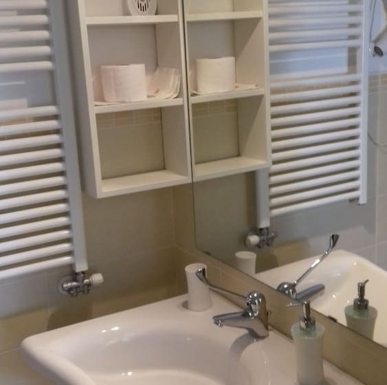 مبيت وإفطار Dimora Di Bosco Room & Breakfast