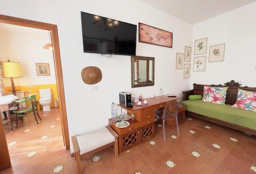 مبيت وإفطار La Terrazza Di Anna