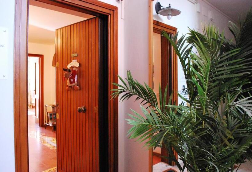 مبيت وإفطار La Terrazza Di Anna