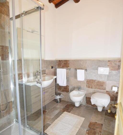 مبيت وإفطار La Valle Di Anna