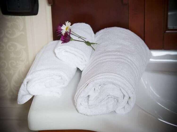 Bed And Breakfast Piano Del Re