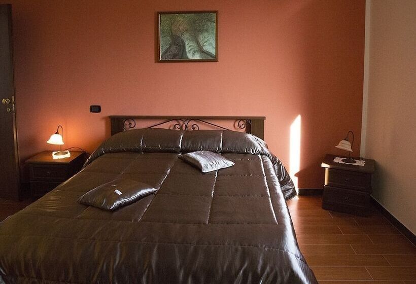 Bed And Breakfast Piano Del Re