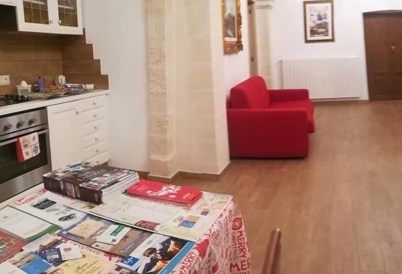 مبيت وإفطار Vico Marina