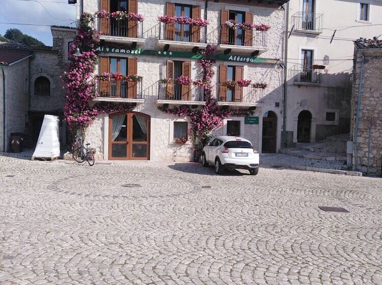 בית מלון כפרי Ai 4 Camosci