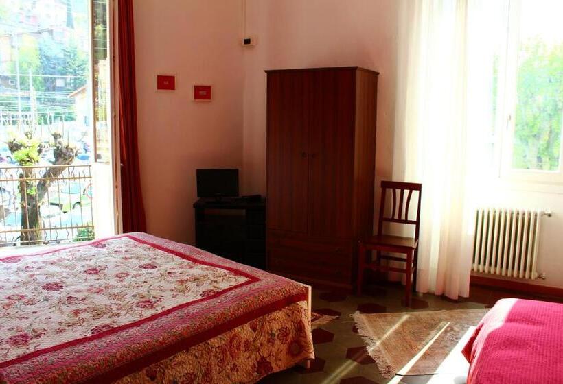 ホテル Albergo Del Lago