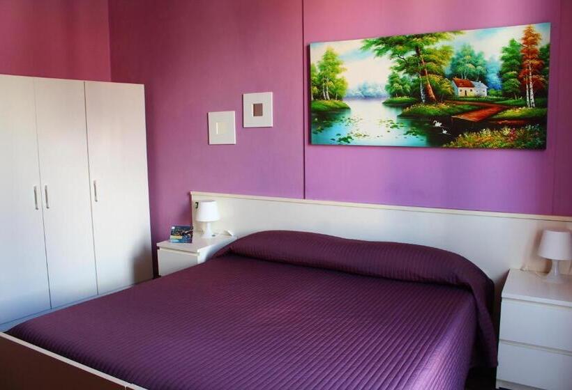 ホテル Albergo Del Lago