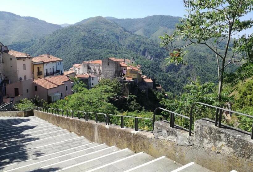 Отель B&b Montemare