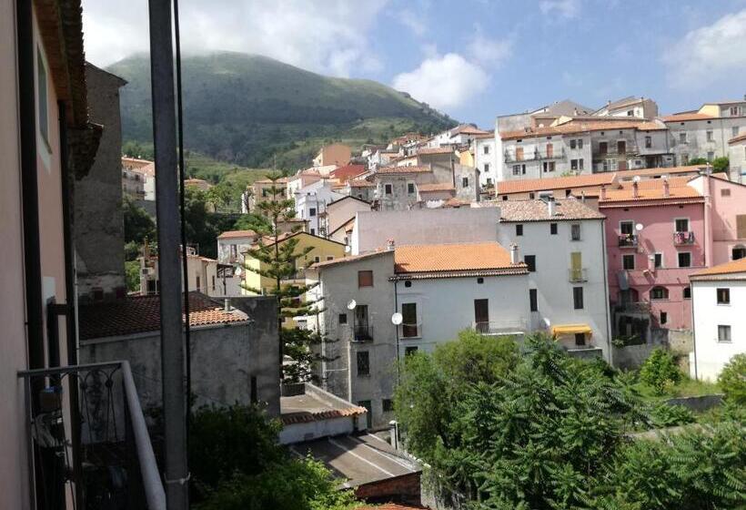 Отель B&b Montemare