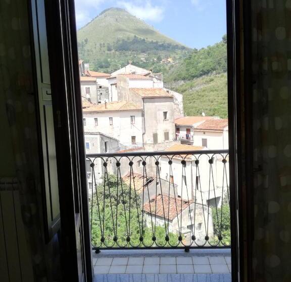 Отель B&b Montemare