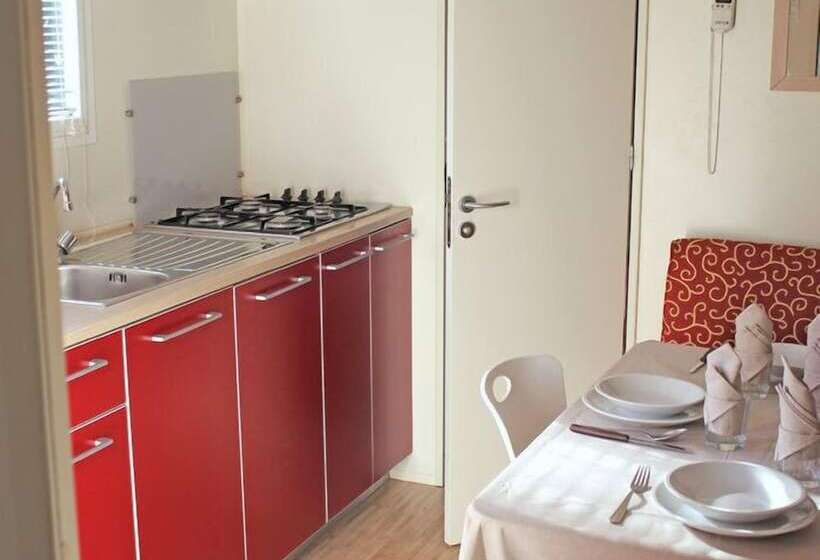 فندق Camping Village I Tre Moschettieri