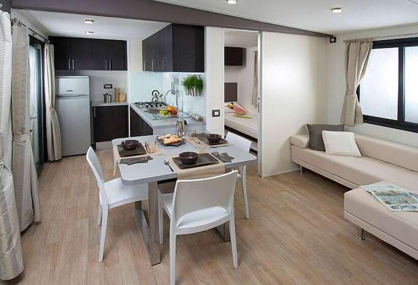 Отель Camping Village I Tre Moschettieri