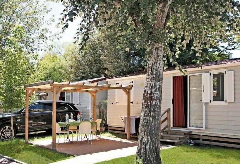 فندق Camping Village I Tre Moschettieri