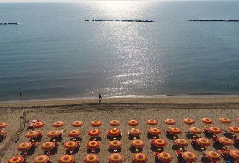 فندق Camping Village I Tre Moschettieri