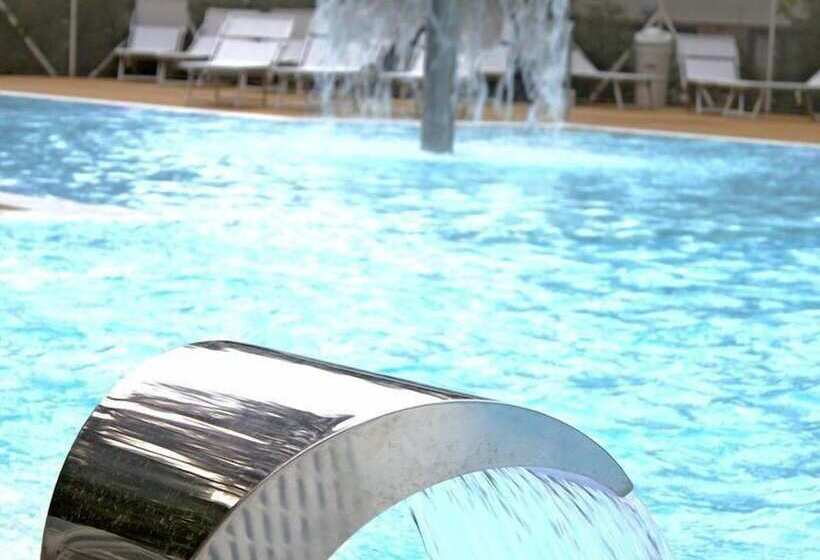 Отель Camping Village I Tre Moschettieri