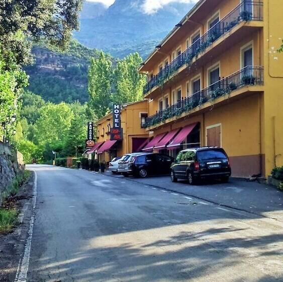 בית מלון כפרי Casa Peix