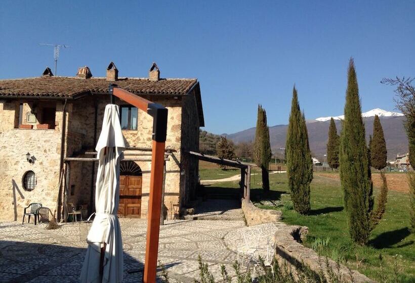 فندق ريفى Agriturismo Cardito