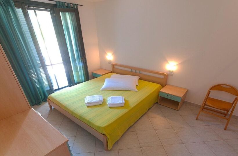 בית מלון כפרי Cala Scoglietti