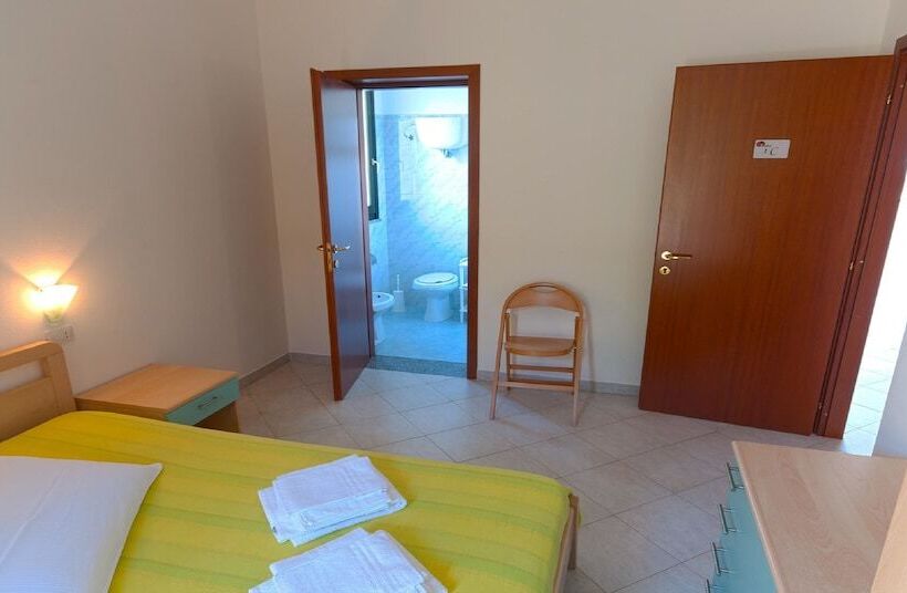 בית מלון כפרי Cala Scoglietti