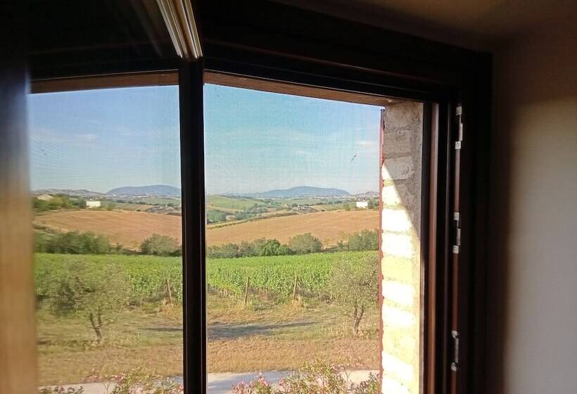 교외 호텔 I Tre Filari