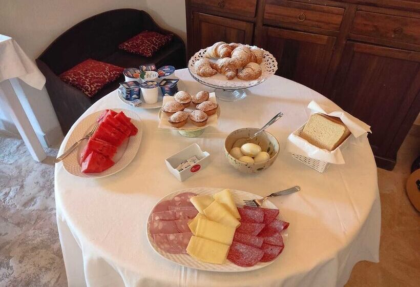 بنسيون Dal Canonico