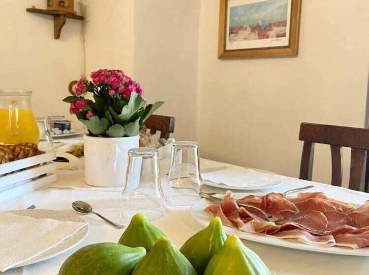 بنسيون Dal Canonico