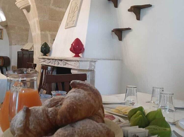 بنسيون Dal Canonico