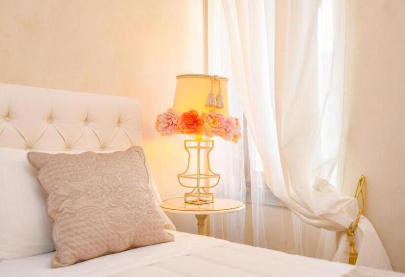 پانسیون Luxury Suite Sirmione