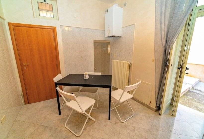 Пансион Sopramonte House