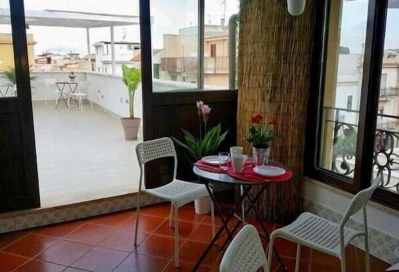 ベッドアンドブレックファースト Alma Nua