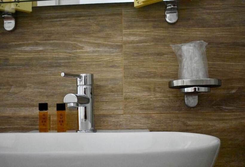 ベッドアンドブレックファースト Alma Nua