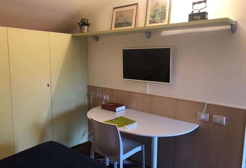 ベッドアンドブレックファースト At 9